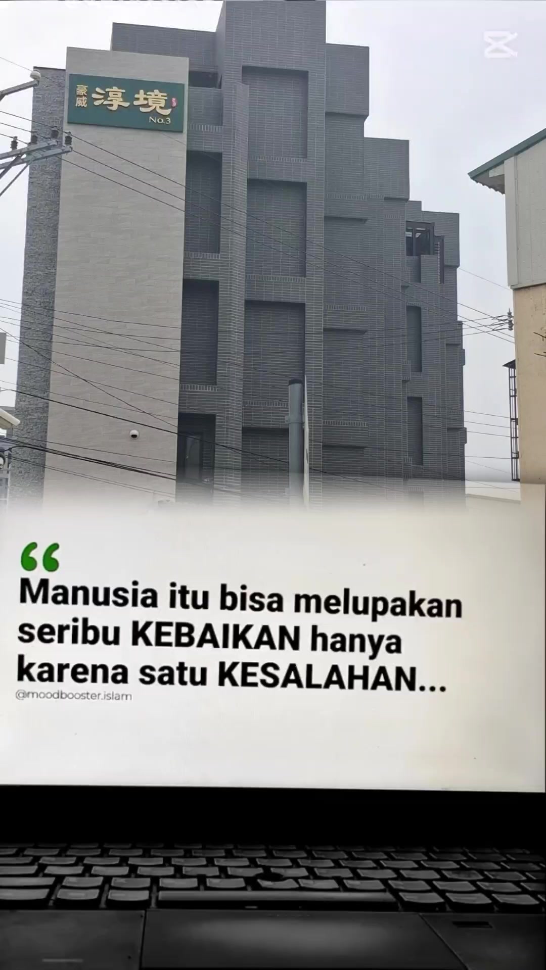 @🕊