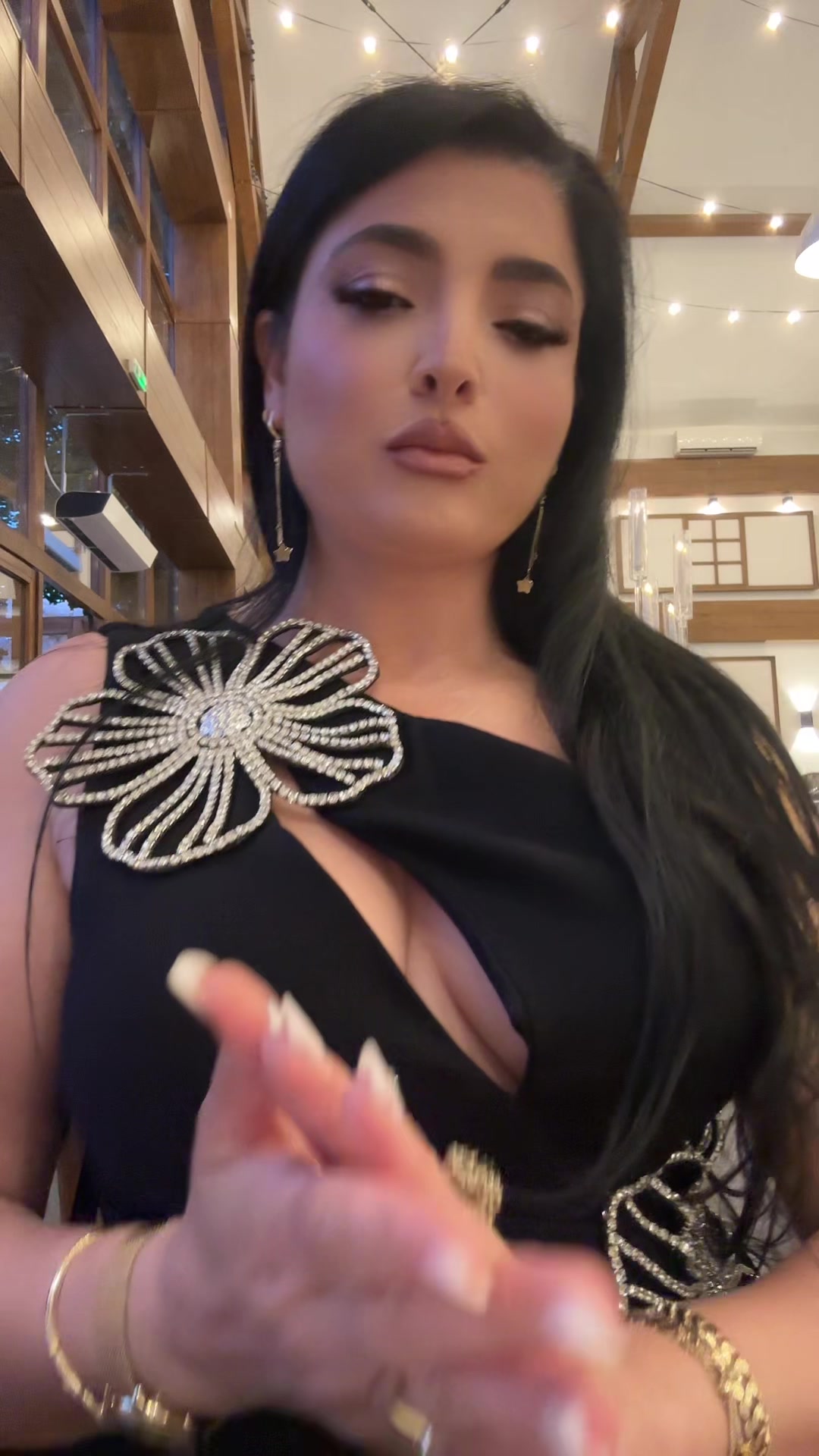 @&diams;️🖤Nașa🖤&diams;️