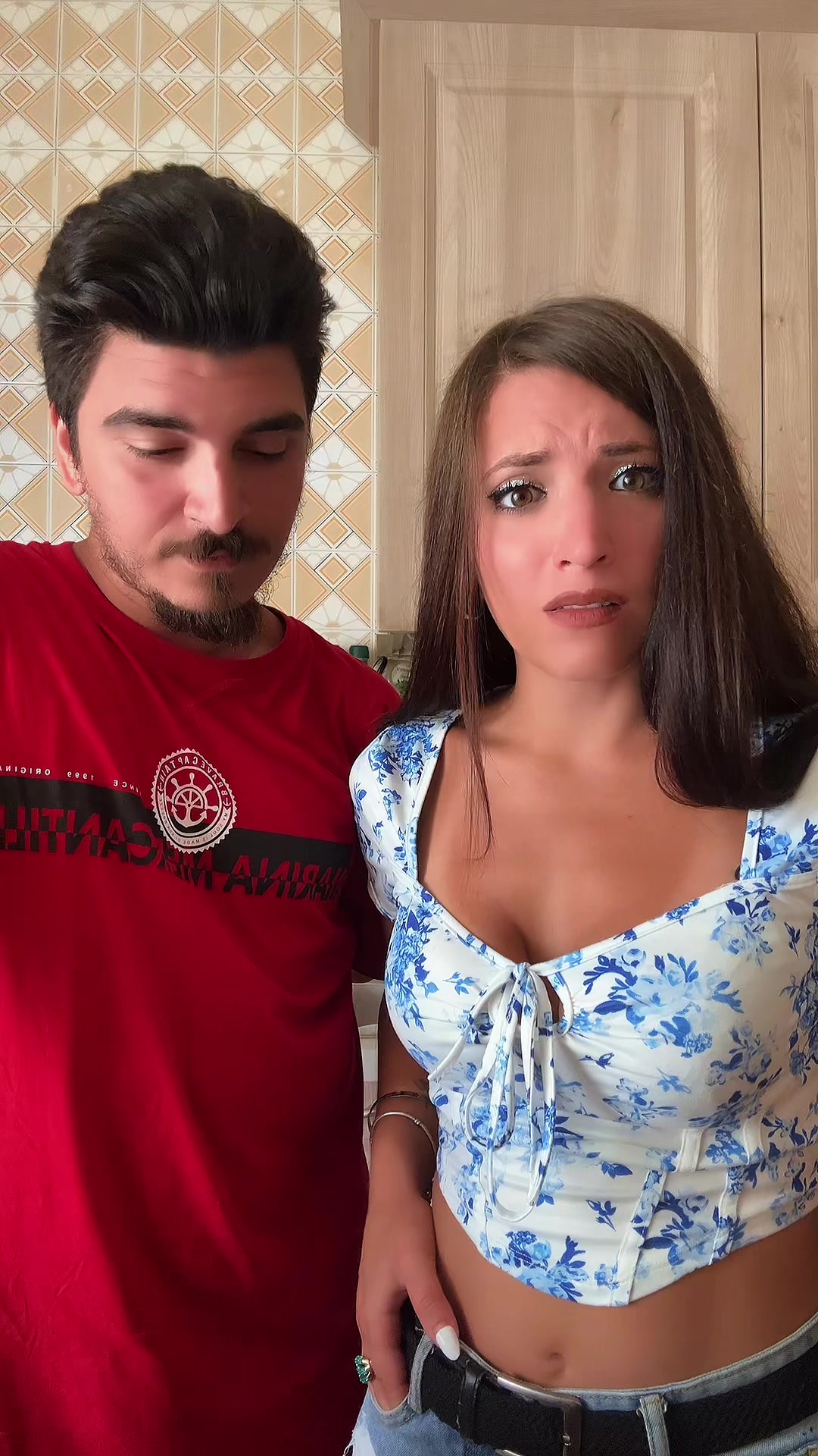 @Indecisi