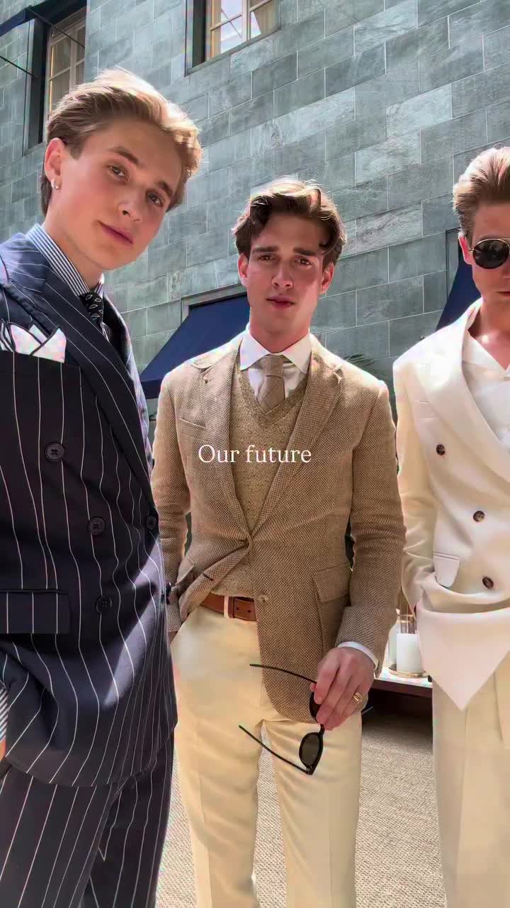 @𝓐𝓷𝓪୨୧
