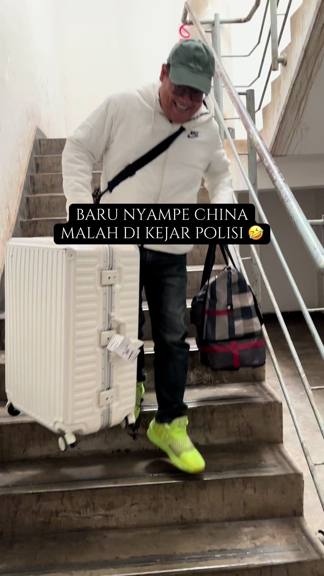 @hobi jalan kaki