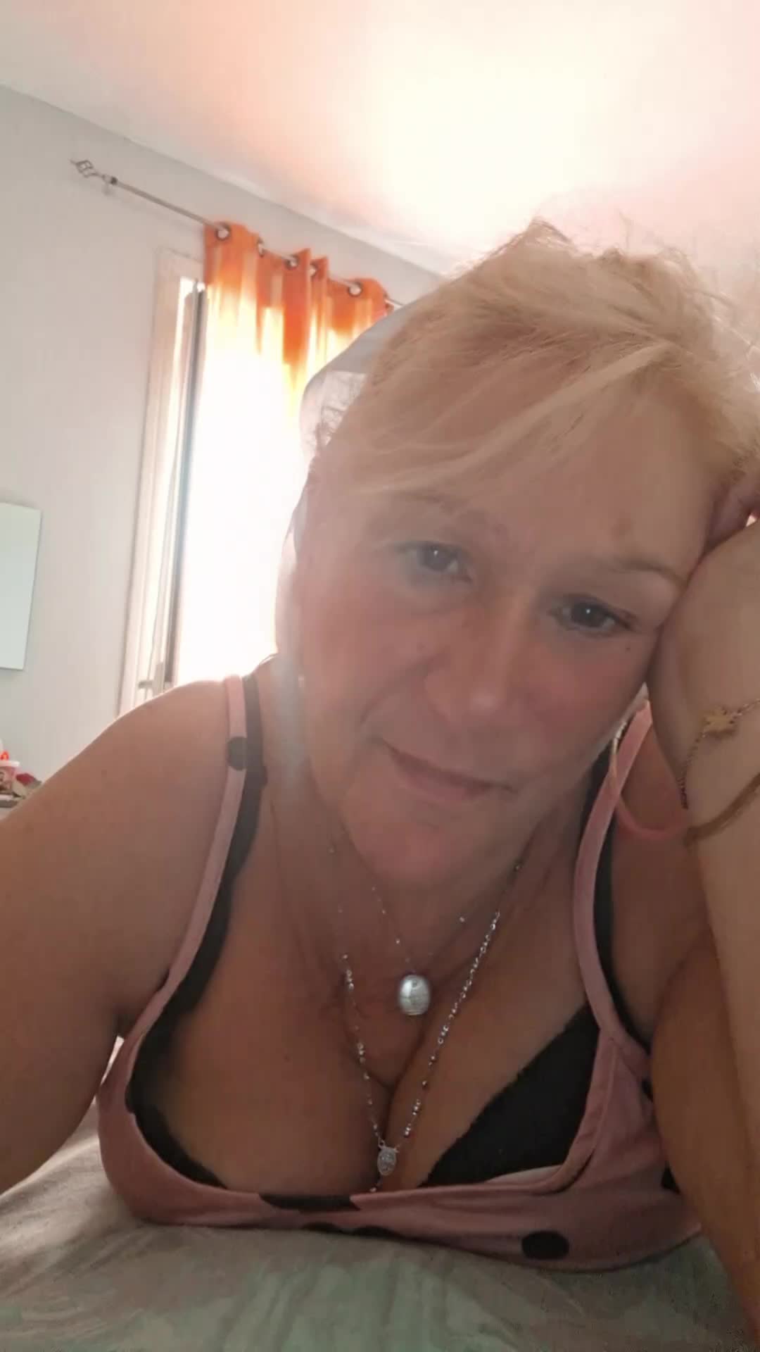 @angela