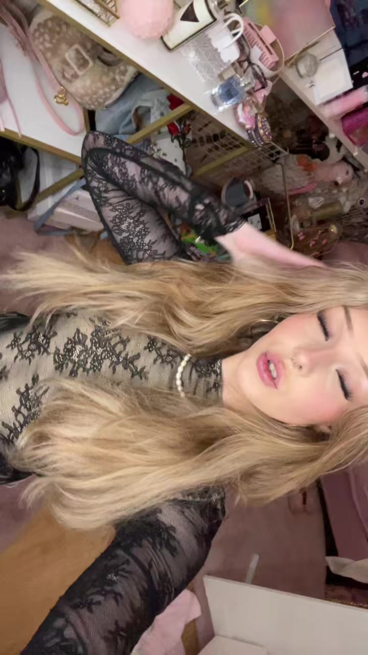 @😛