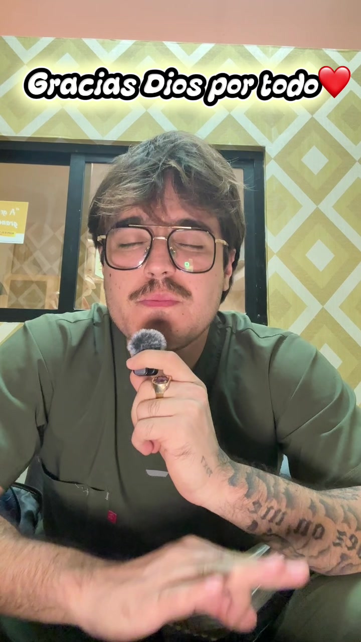 @Esquer