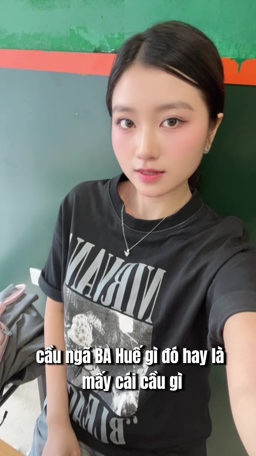 @Lily