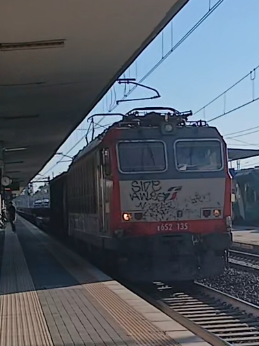 @Italian_trains