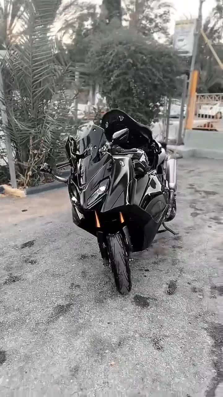 @𝕋𝕞𝕒𝕩