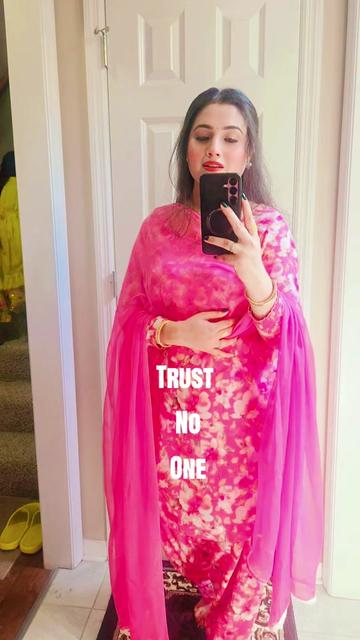 @🪯SIMRAN KAUR🪯
