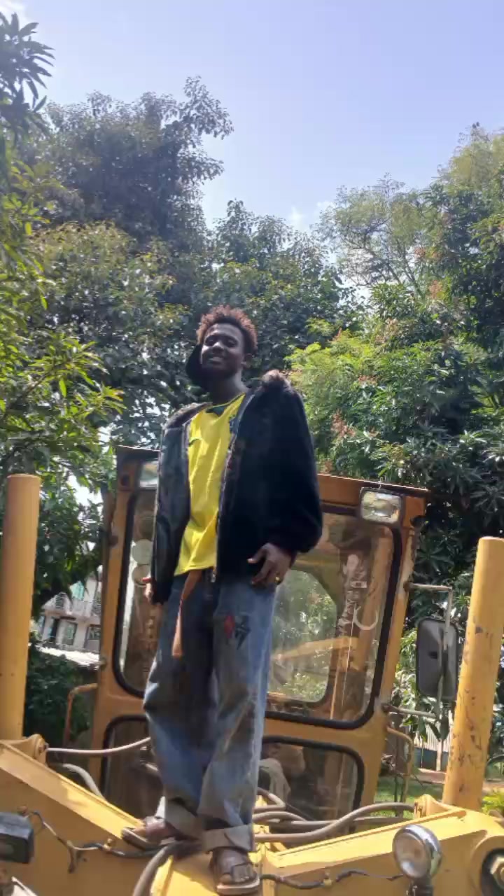 @dawit🇨🇦🇱🇷✝️🎧
