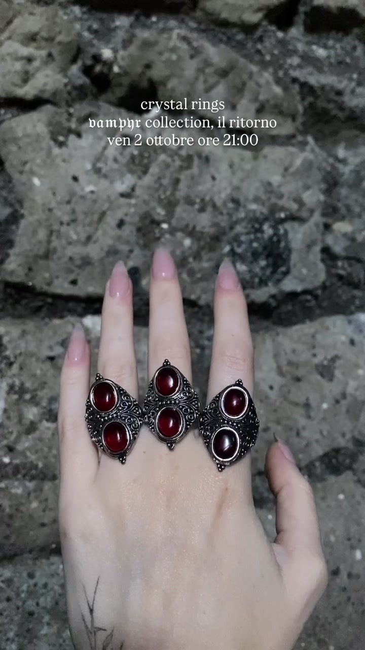 @sibylcrystals 🧚🏻♀️