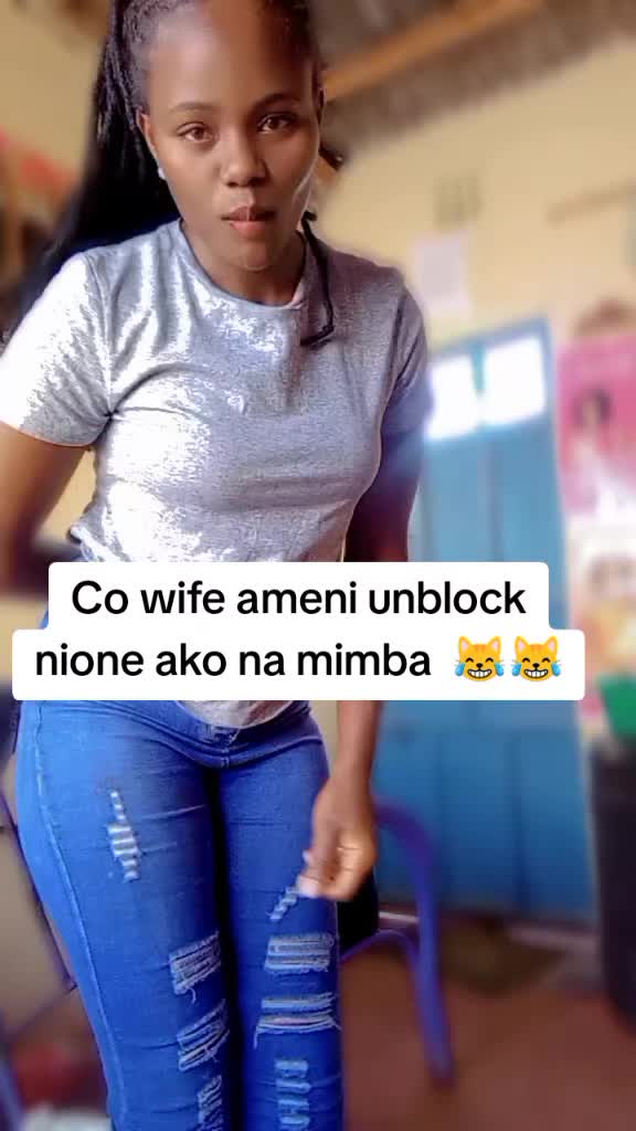 @eznahkerry