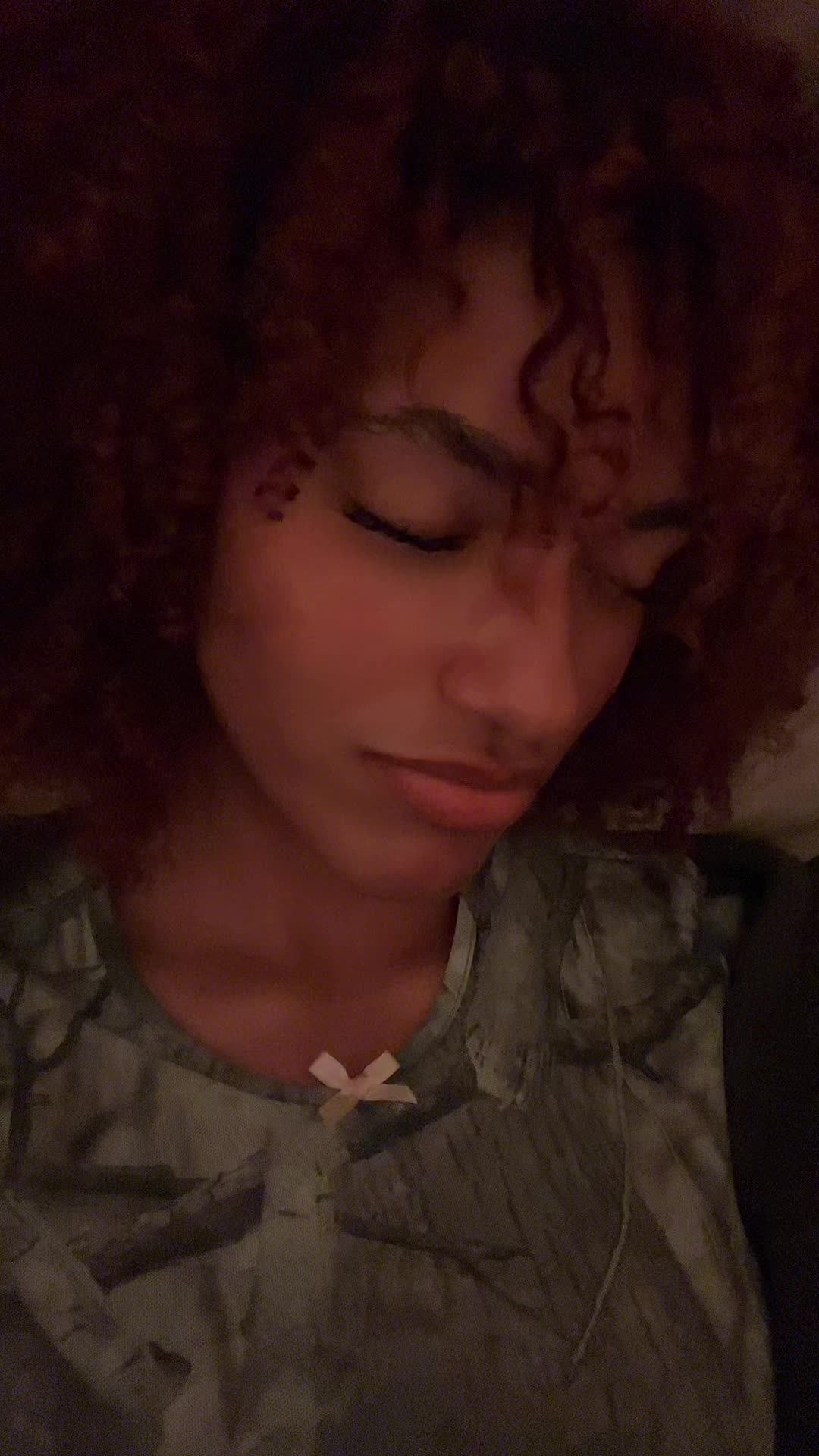 @🦇