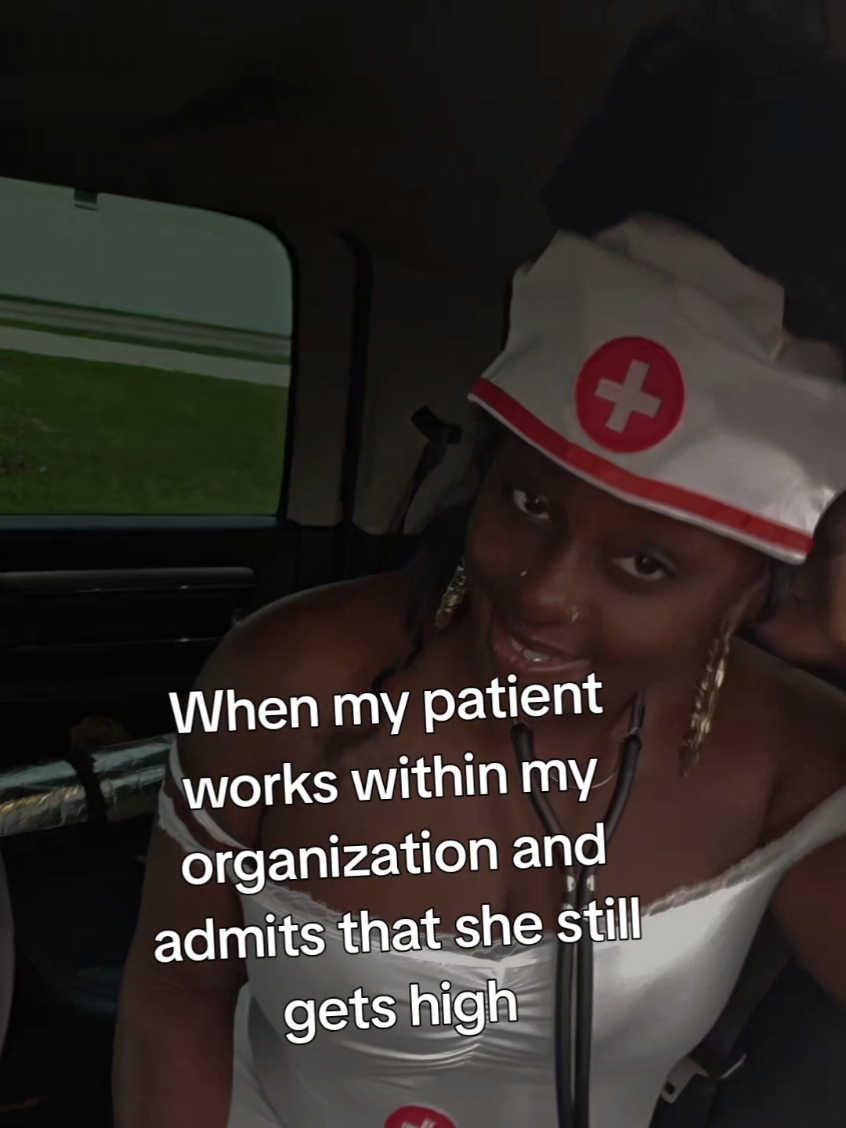 @Melaninbaddieinscrubs