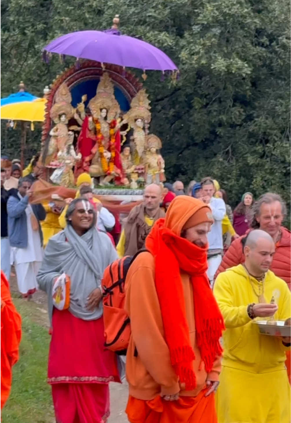 @Paramahamsa Vishwananda