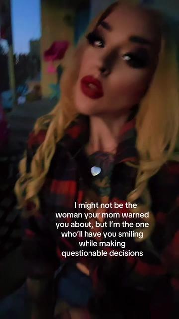 @Hollygohard