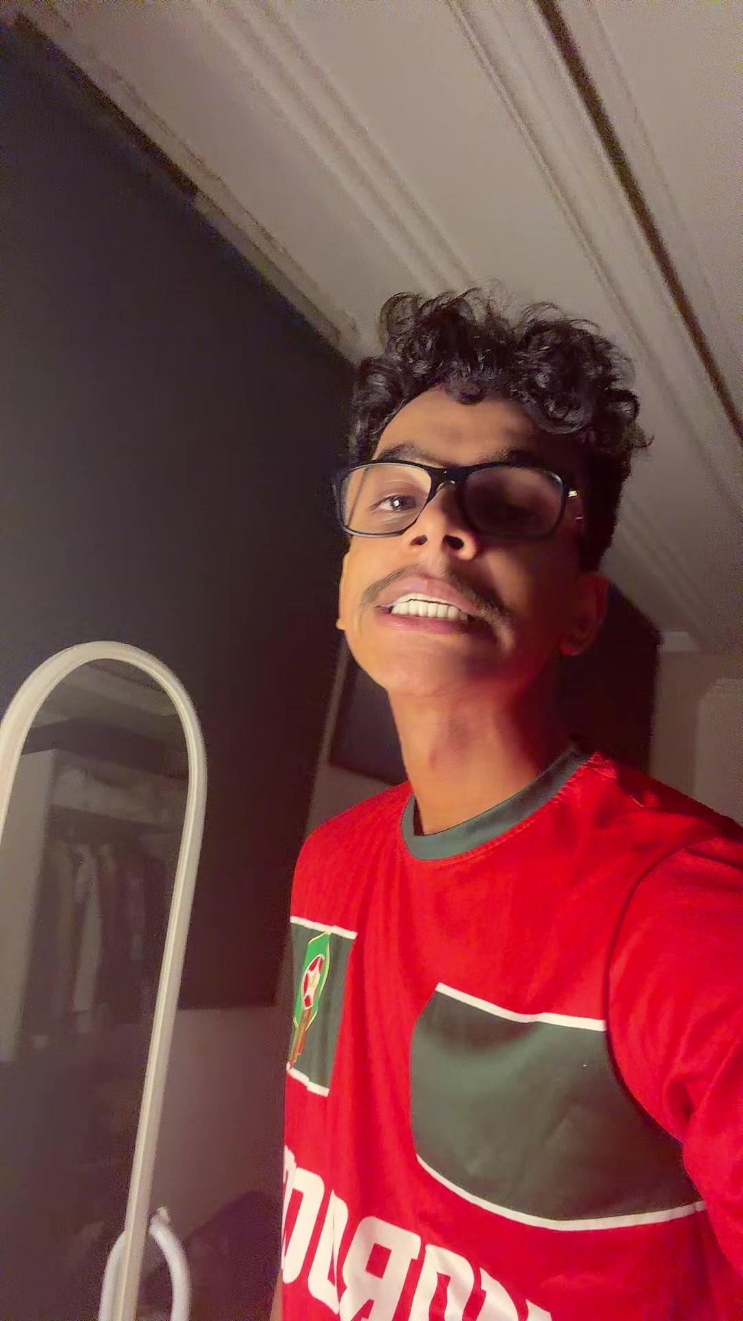 @عبد العزيز بن سلمان