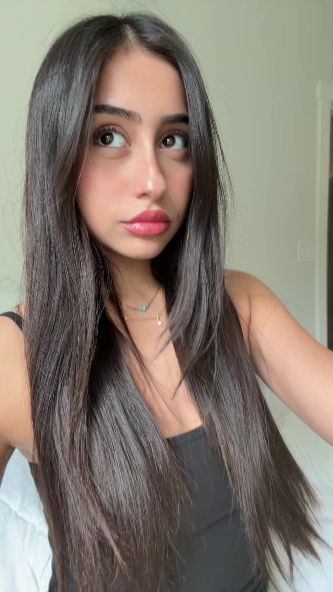 @zoya.husnnen
