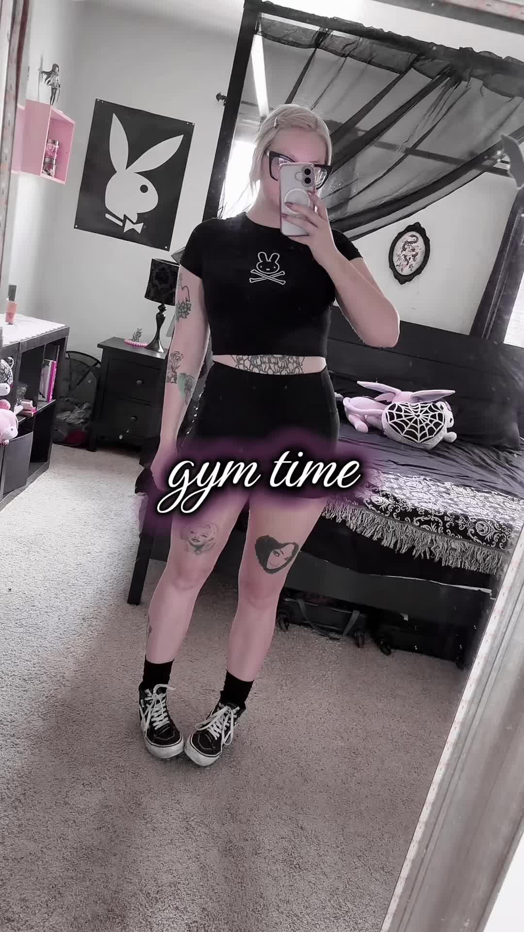 @laceyvonbatz