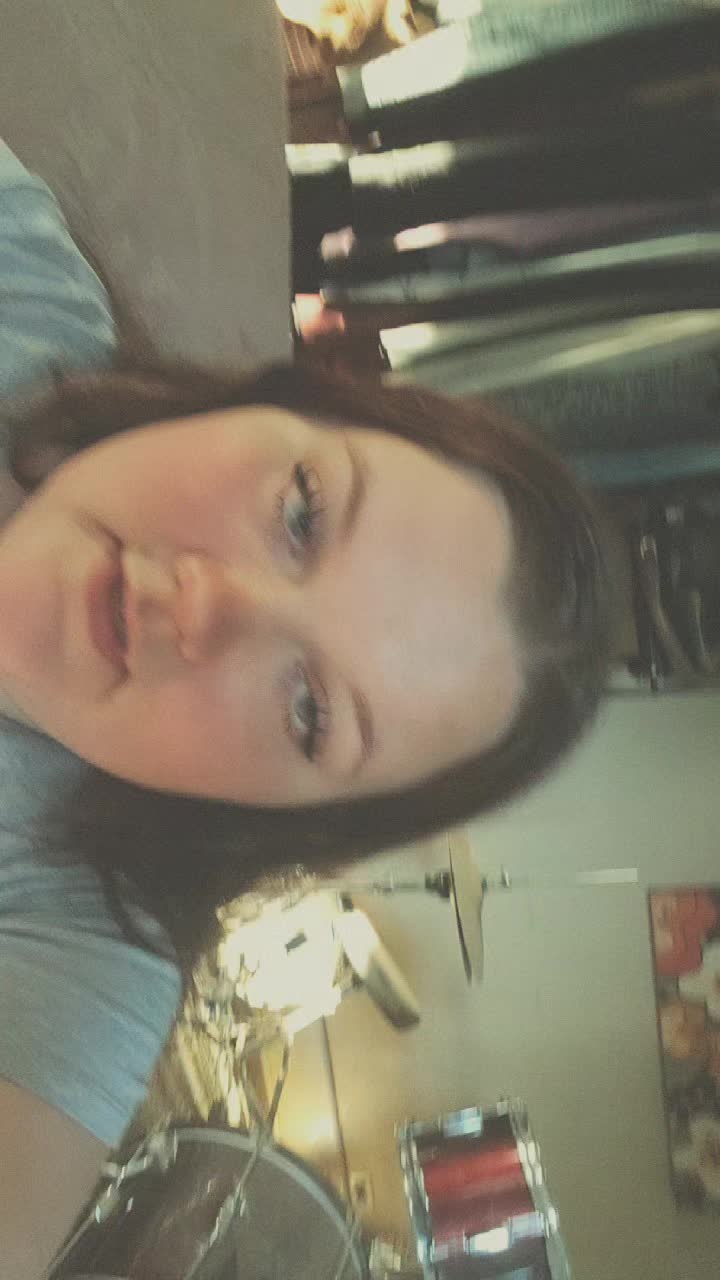 @vivaciousv