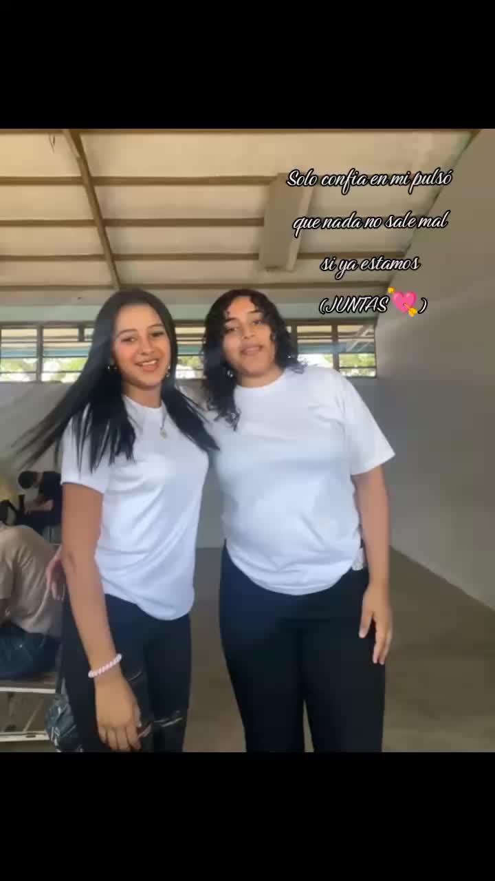 @🐢🍒𝓐𝓷𝓷𝓮𝓵𝔂𝓼🐢🍒