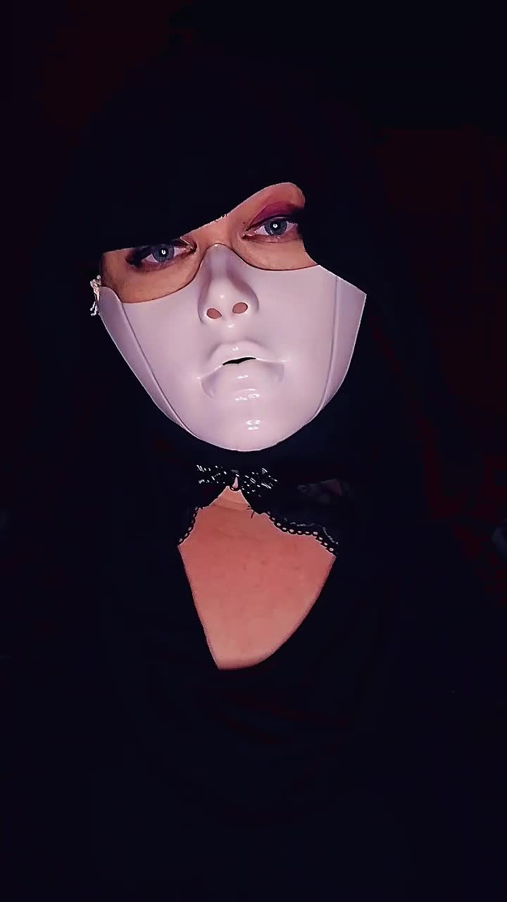@Dr.Mistress_Plague