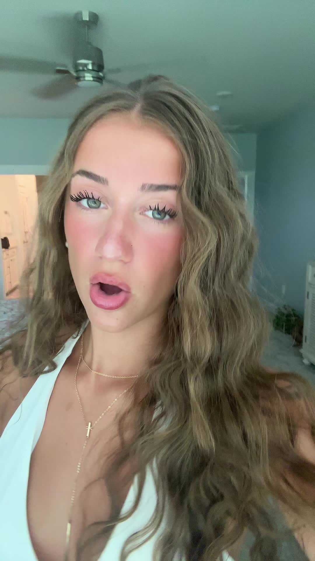@cailin