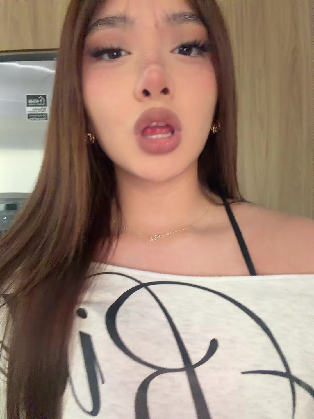 @Mia