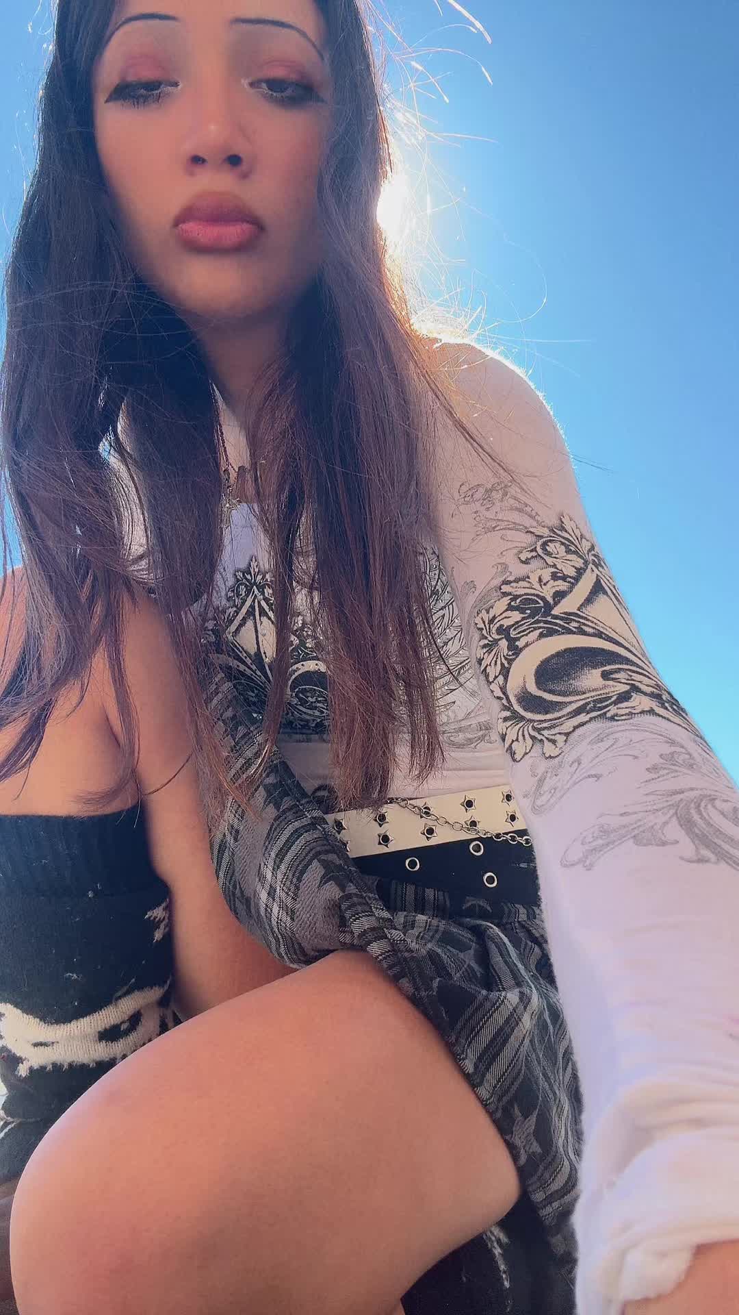 @lizziee.girll