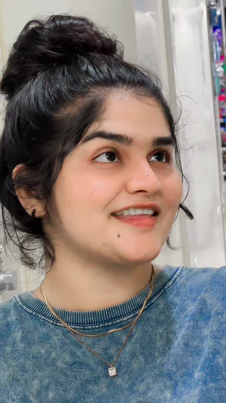 @🕷Shasheema Deshani🇱🇰🇯🇵