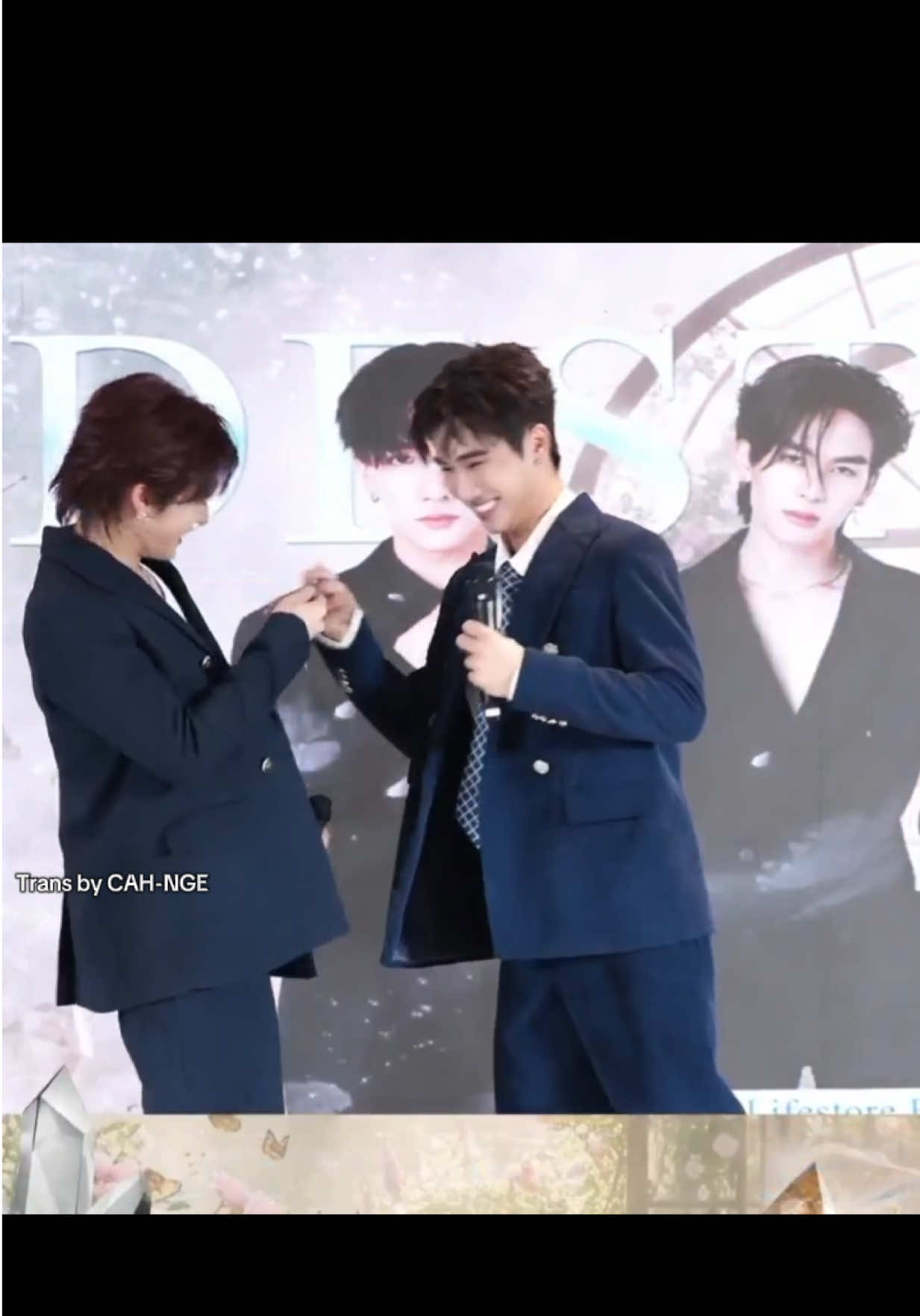 @CAH _nge(ชูชู)