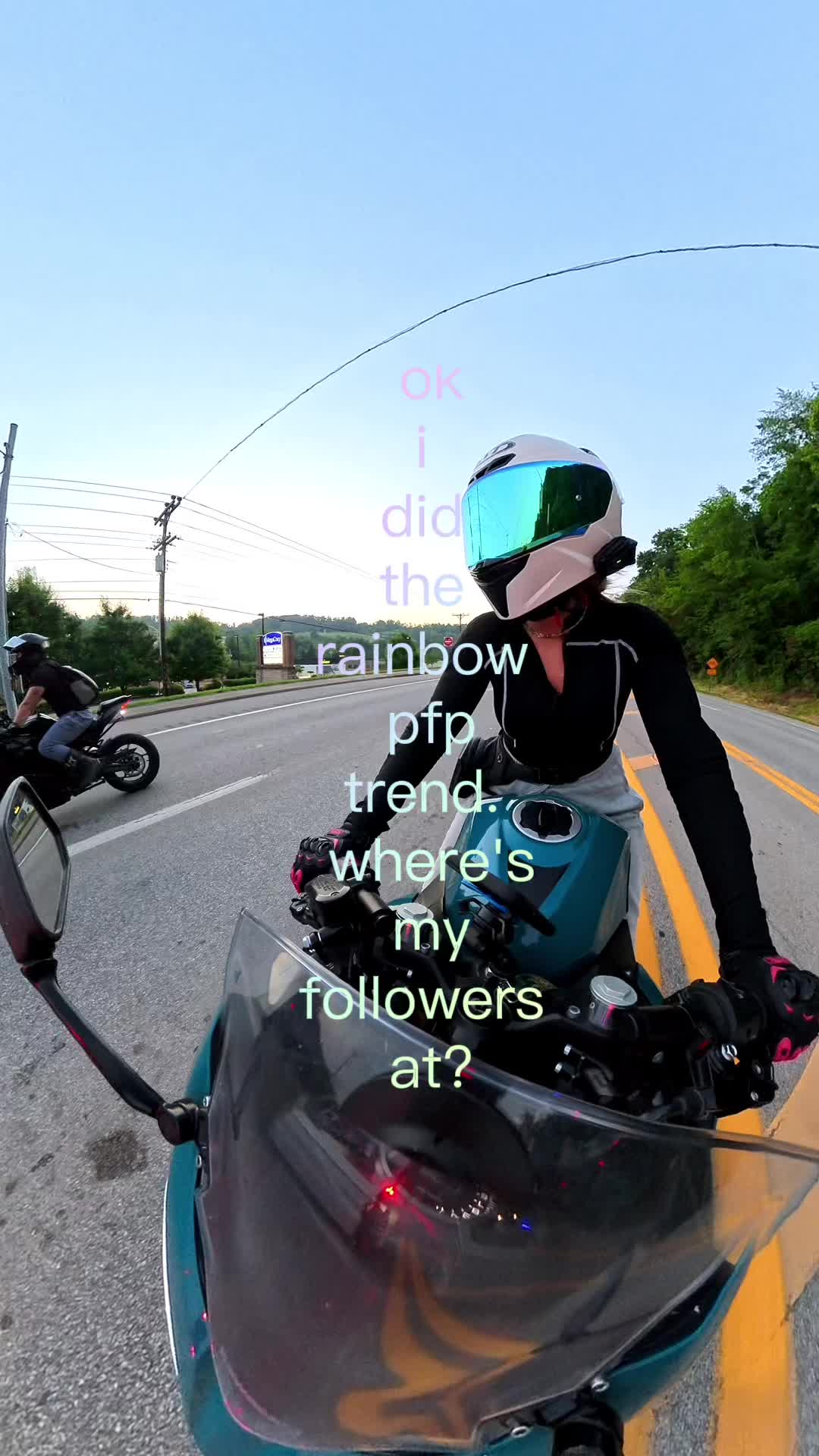 @Sirenova.moto