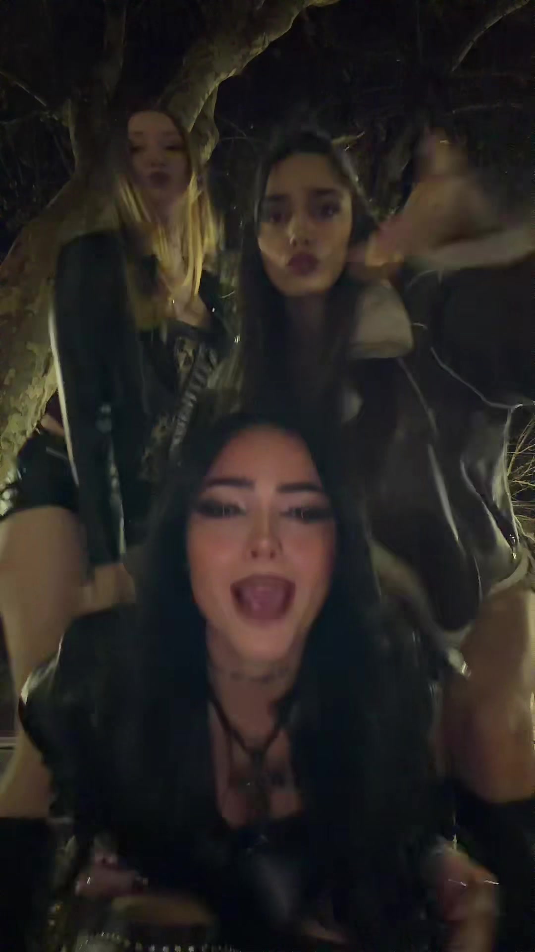 @Valentina Goldzen