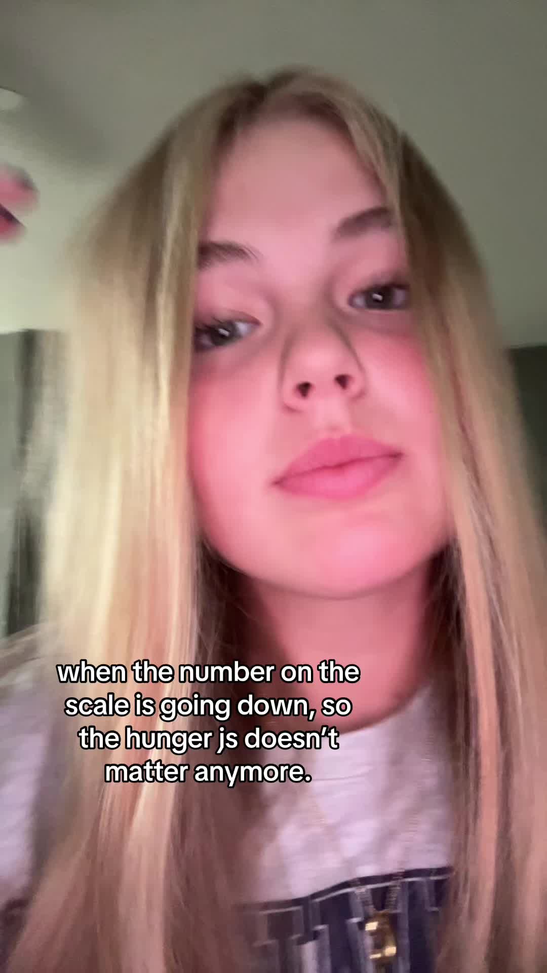 @🫥