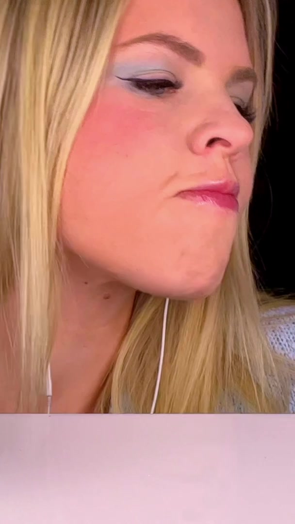 @HunniBee ASMR
