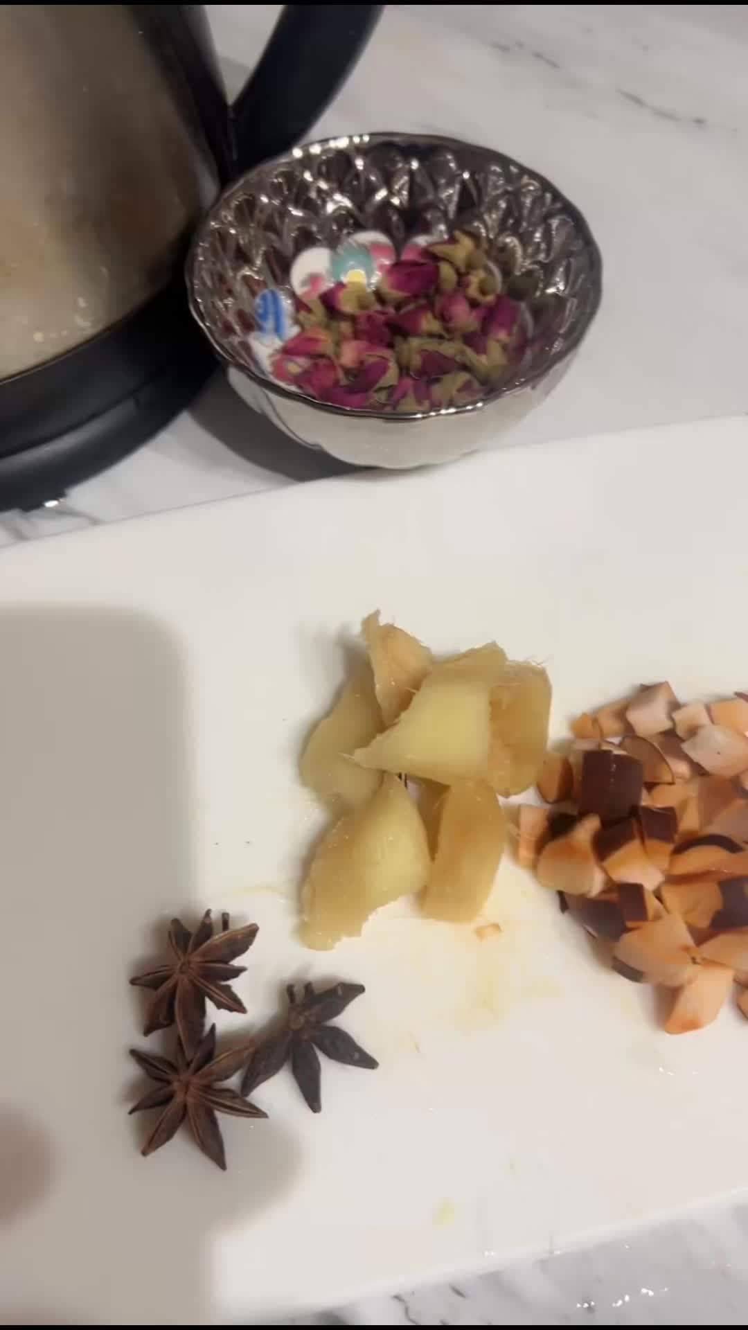 @Mary la Ecuatorianita🦀🦀