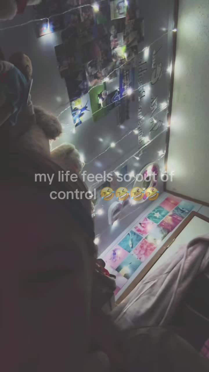@✂️