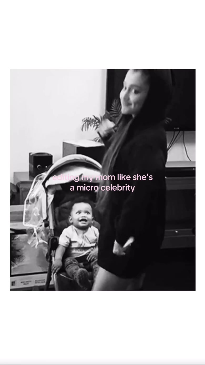 @𝐦𝐨𝐨𝐧𝐥𝐢𝐠𝐡𝐭𝐛𝐚𝐞