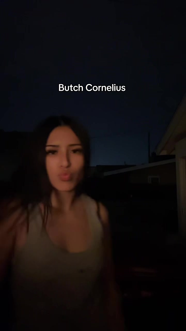 @𖣂