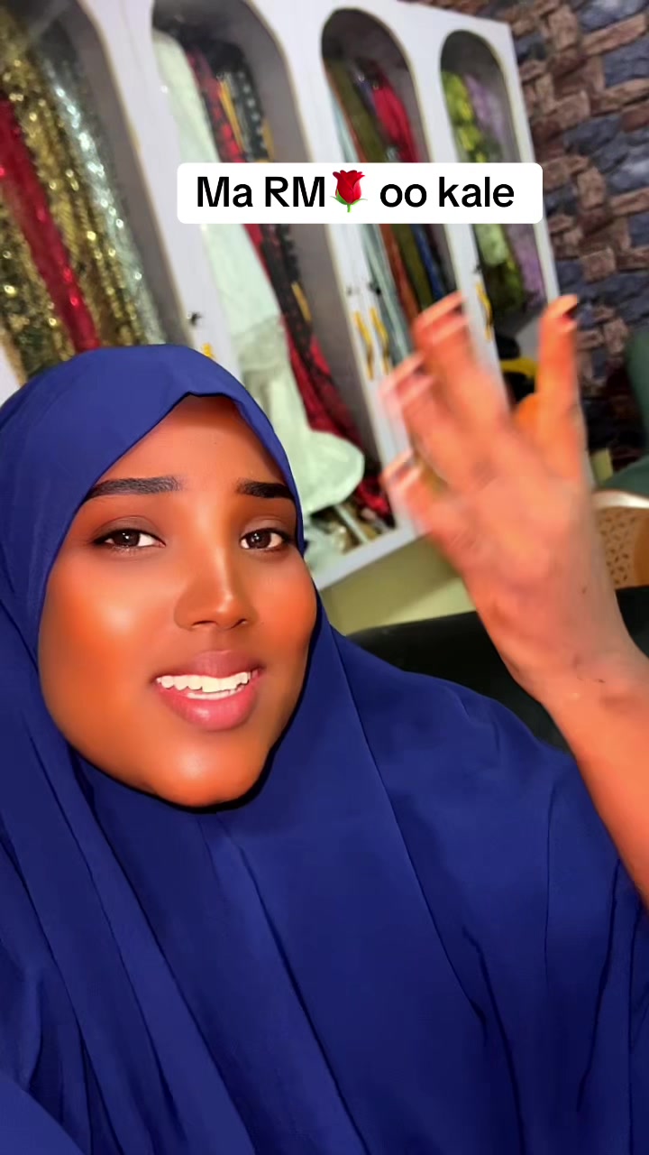 @khadijamariin008🖤💙❤️