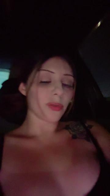 @adriannagarcia117