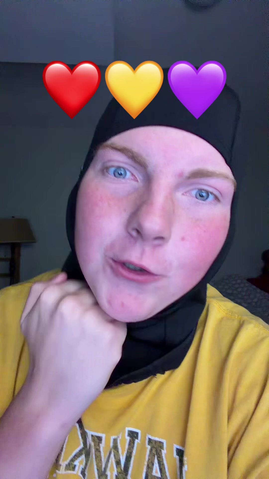 @FreakyAhCousin
