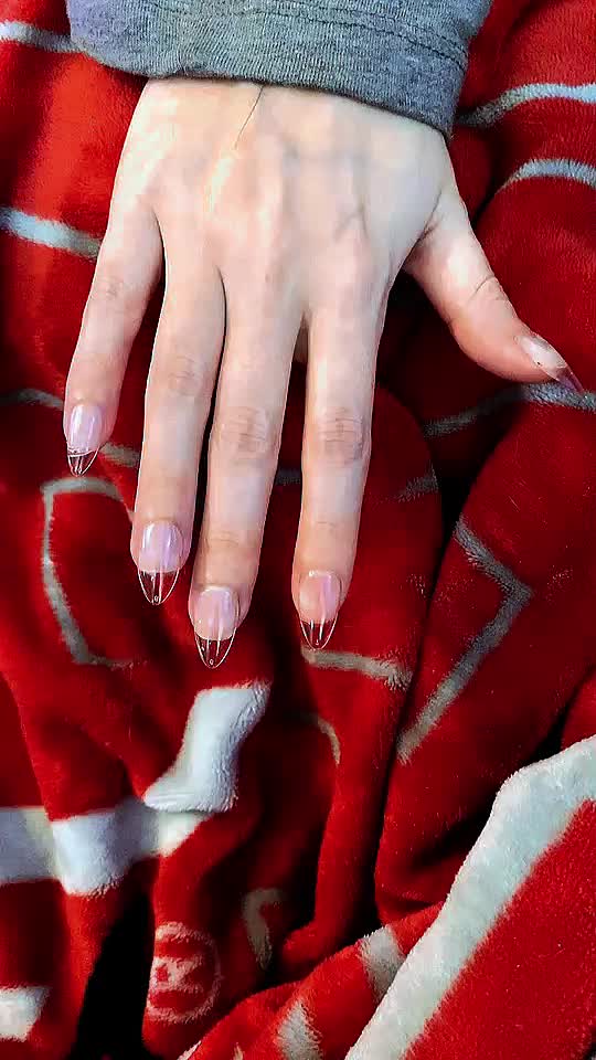 @BelleAfterHourz💅