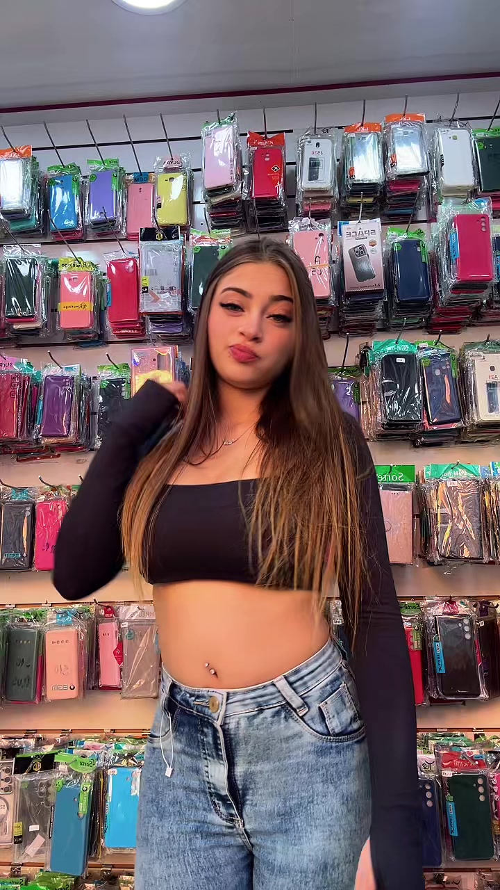 @Evellyn Silva💗