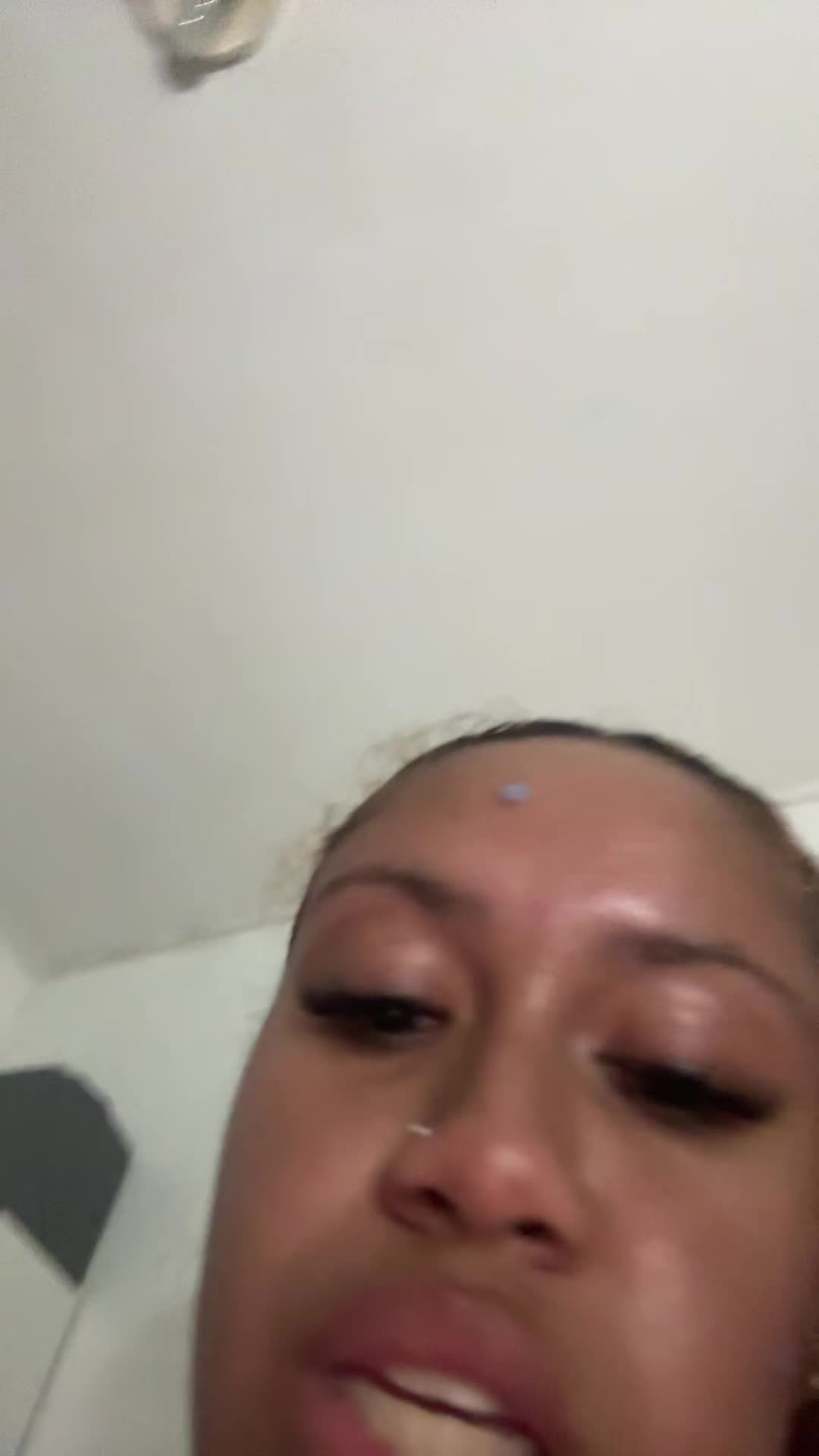 @Myleftcheeck
