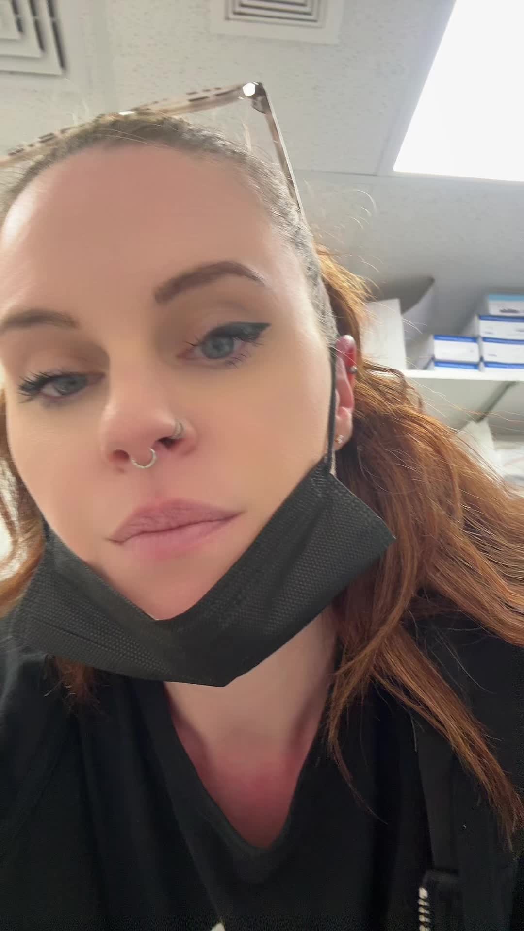 @Hails_unhinged🥀
