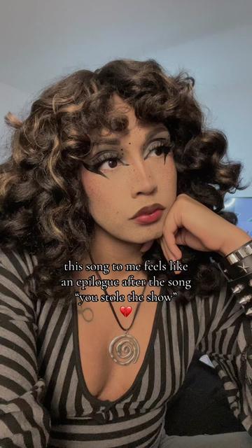 @Cici Alexis™️
