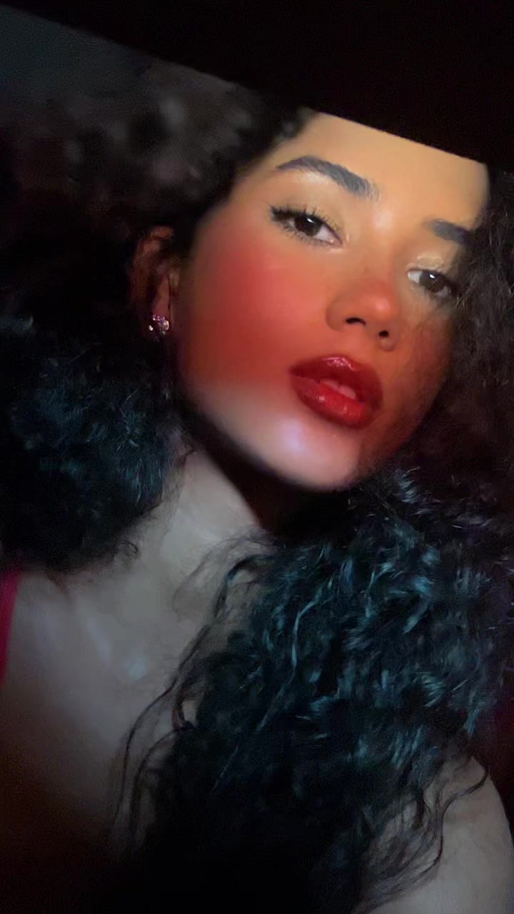 @Barbara Batista