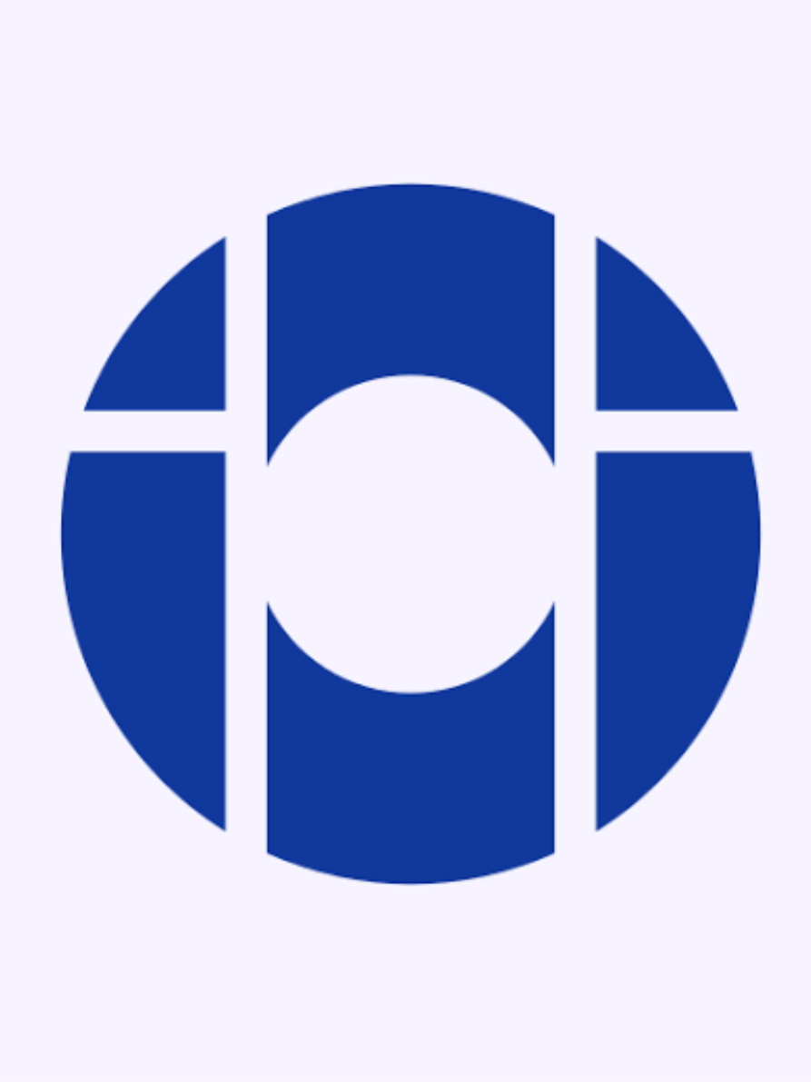 @෴
