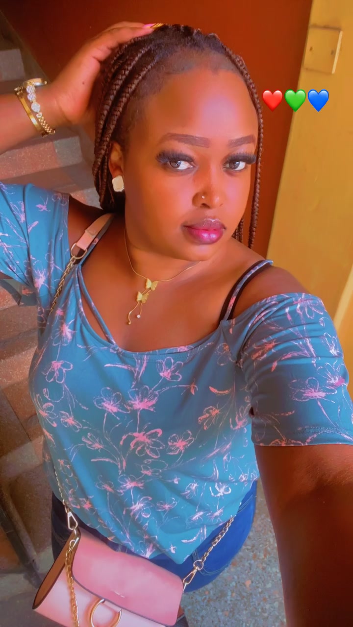@Chebby Achieng🇰🇪
