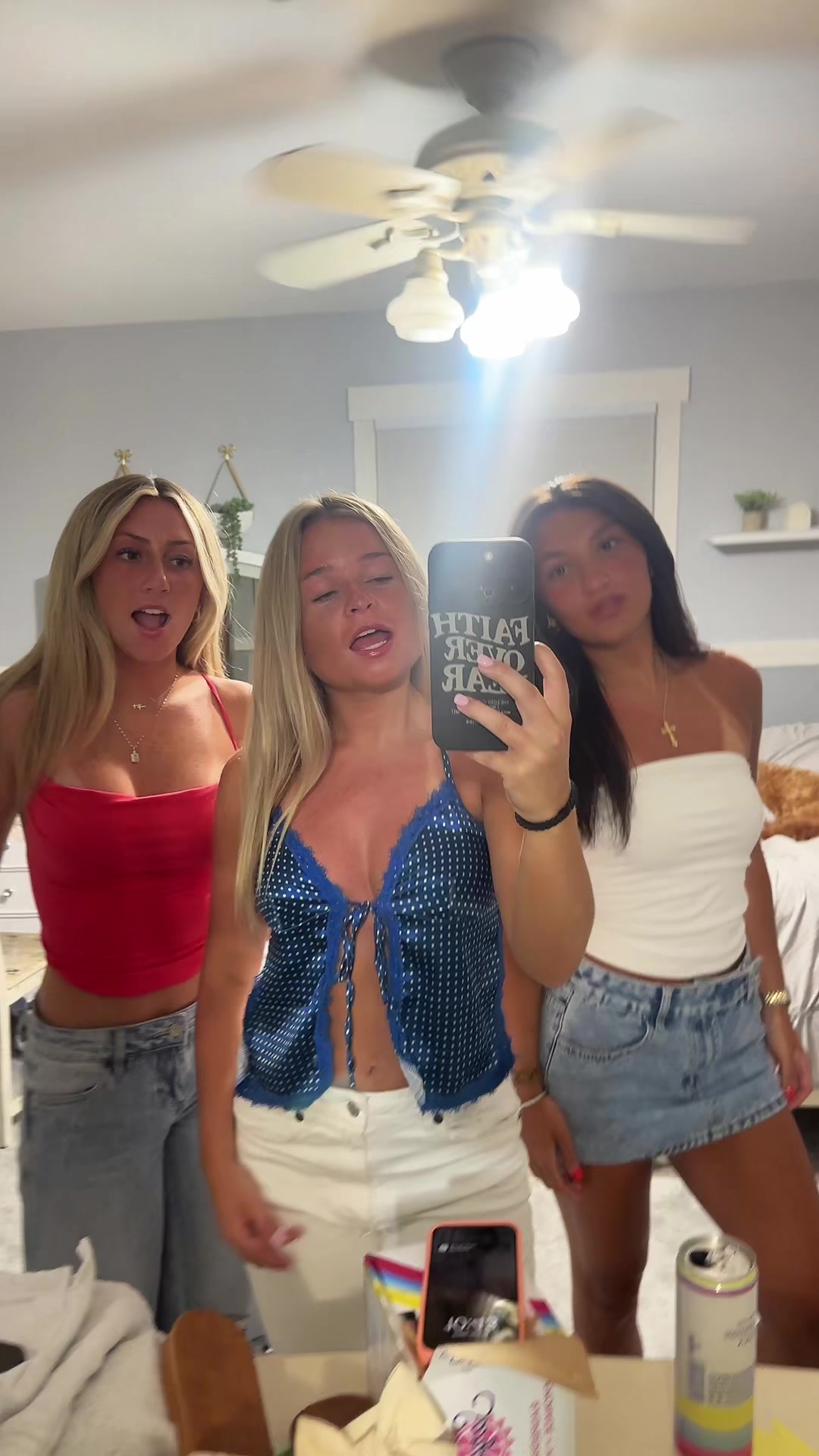 @𝐀 𝐑 𝐈 🧸